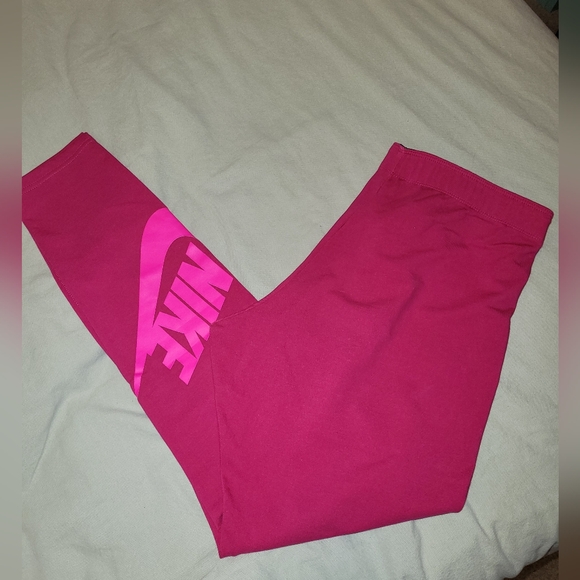 Nike leggings - Picture 2 of 2
